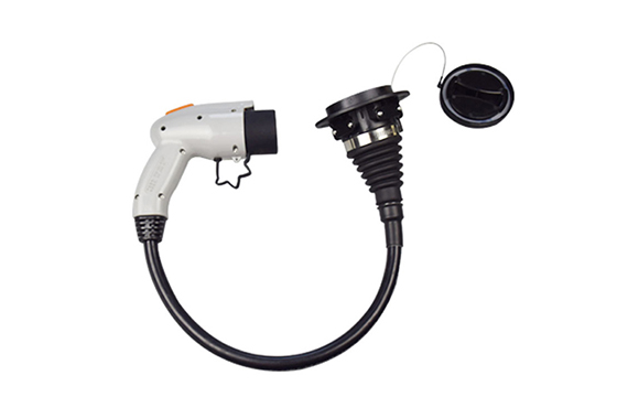 Why do new energy vehicles at this stage use AC charging piles?